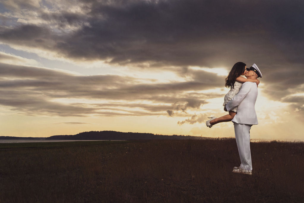 Sunset engagement session at Chambers Bay overlooking Puget Sound in Tacoma
