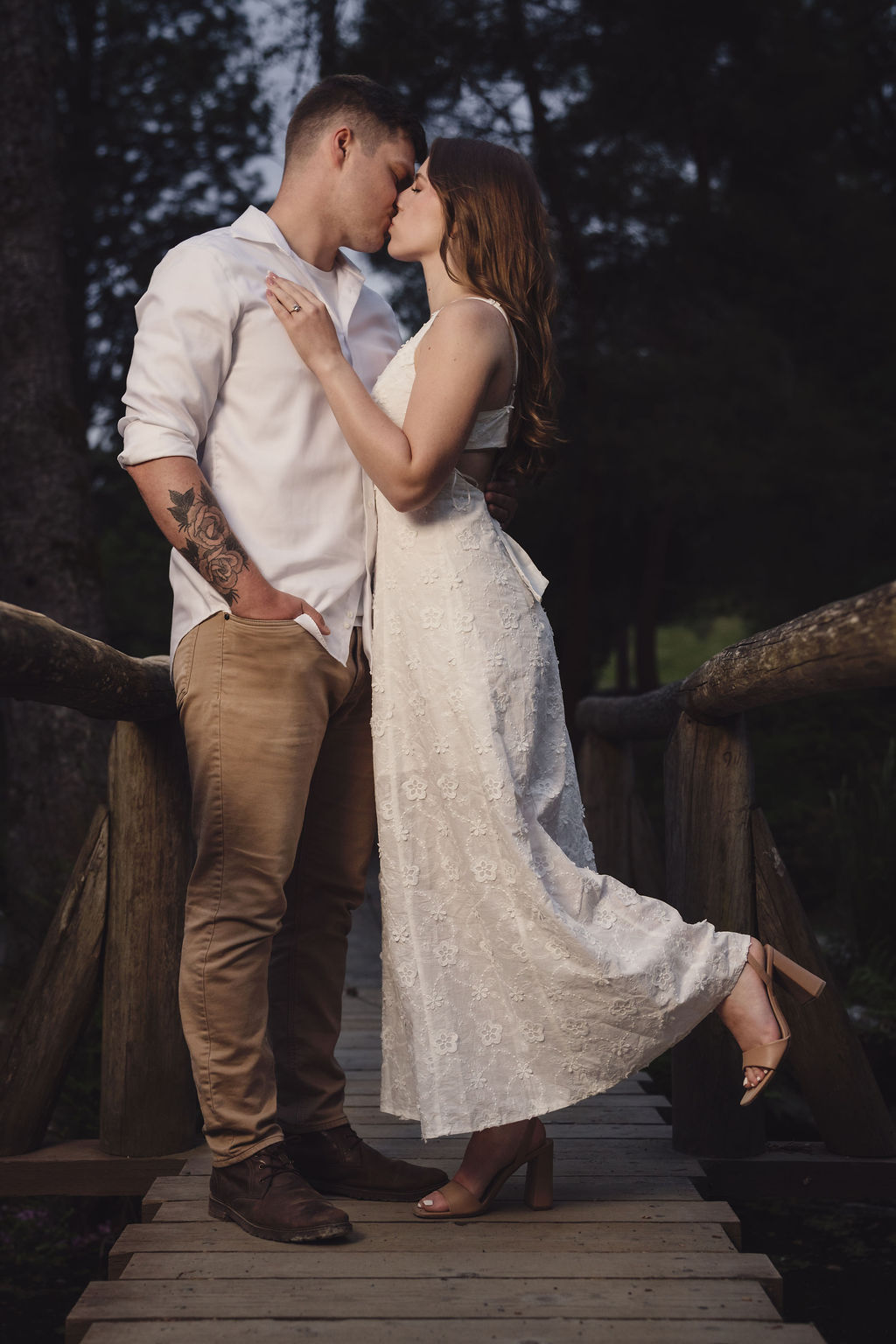Engagement portraits along the rose beds at Point Defiance Park