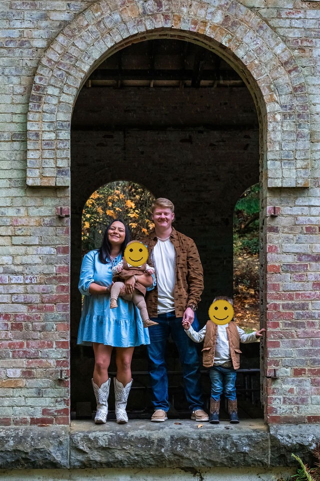Family with both parents at Manchester state park portrait