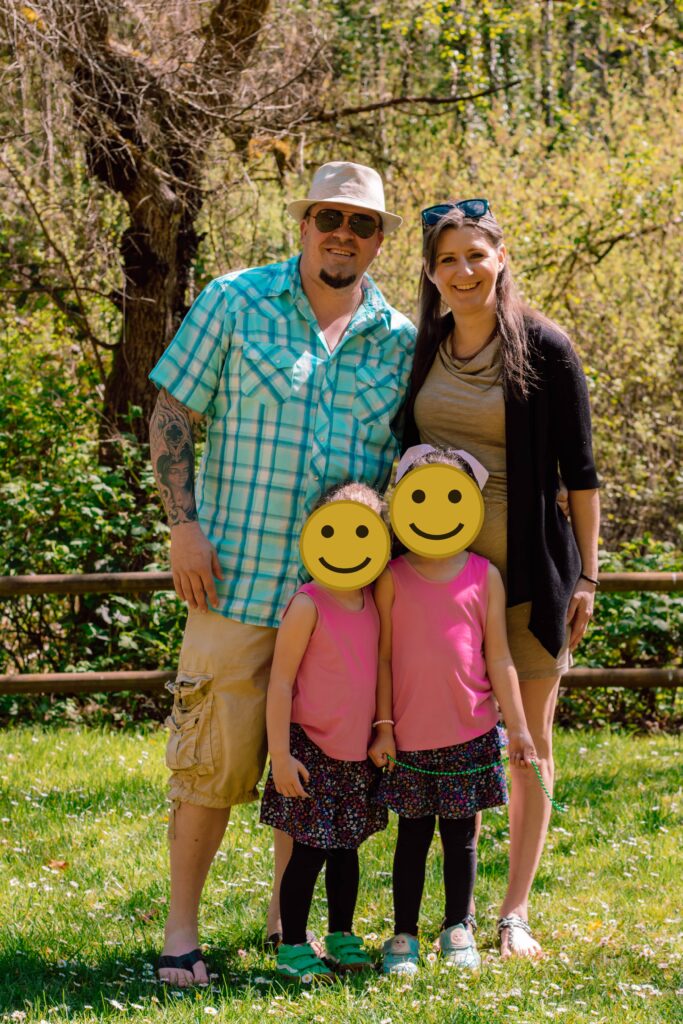 Family photo session with parents and children in Bremerton, Washington