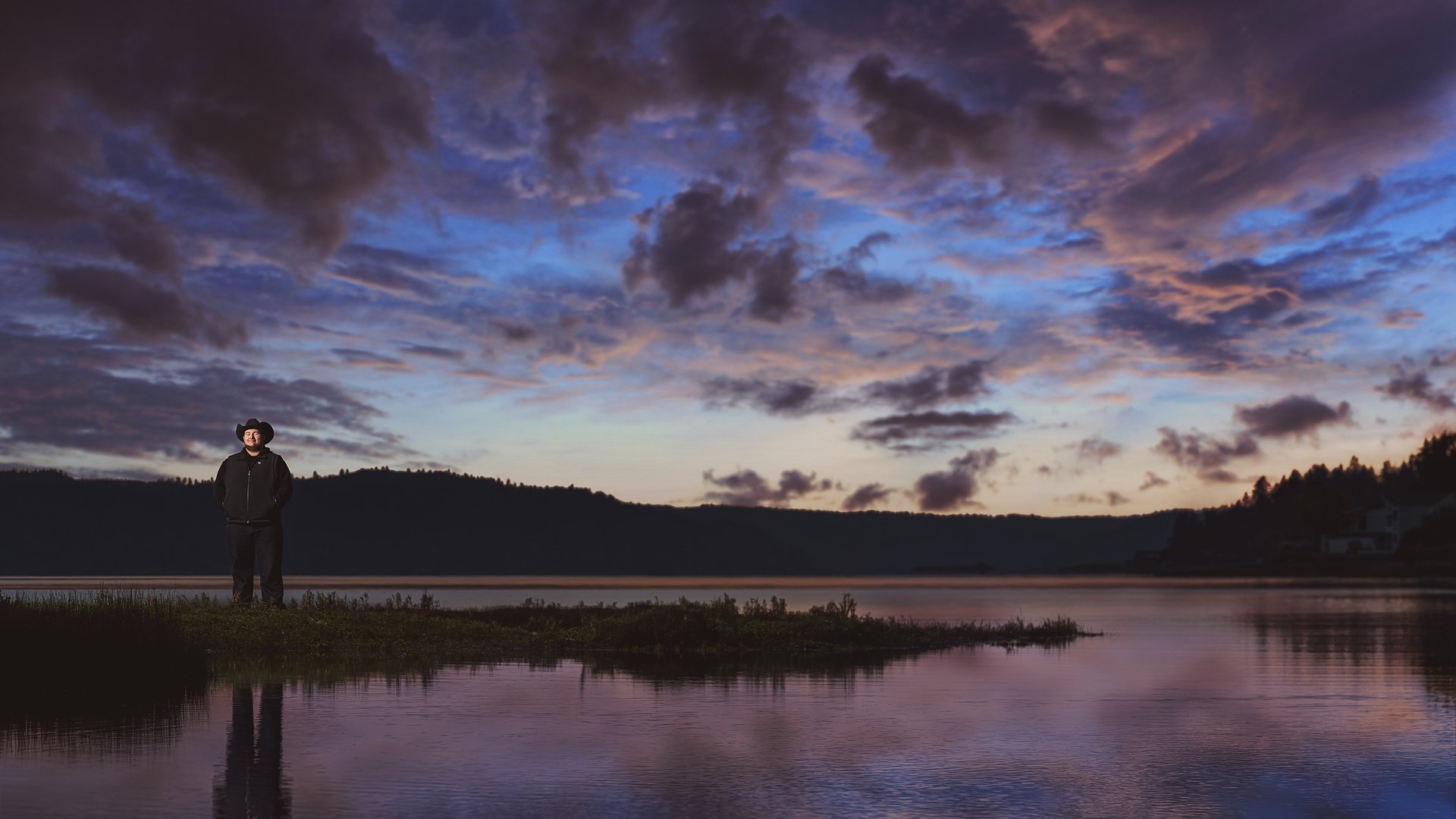 Senior portrait at blue hour on Hood Canal, Twelve Moments family portrait membership in Washington
